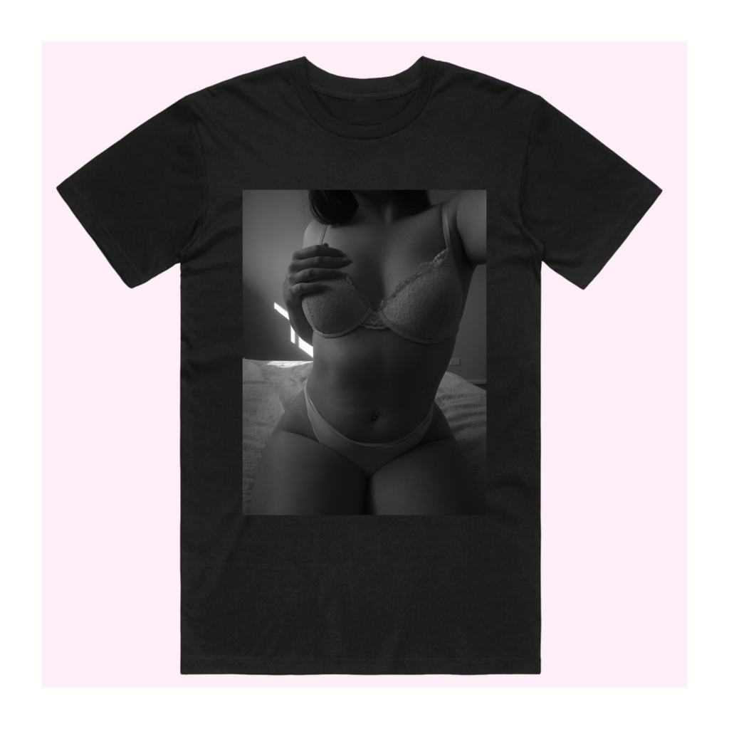 Customise Your T-Shirt in Black